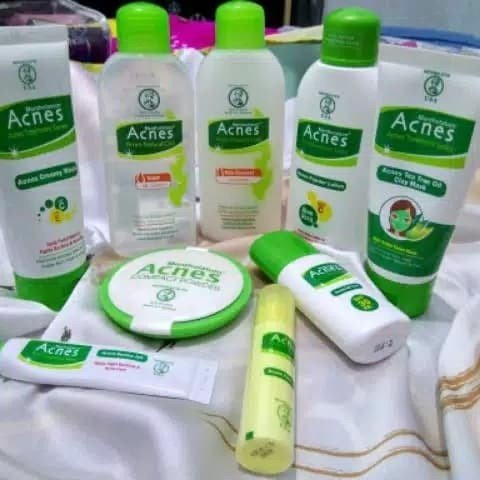 6 Rekomendasi Paket Skincare Acnes Series Terbaik Beserta Manfaatnya