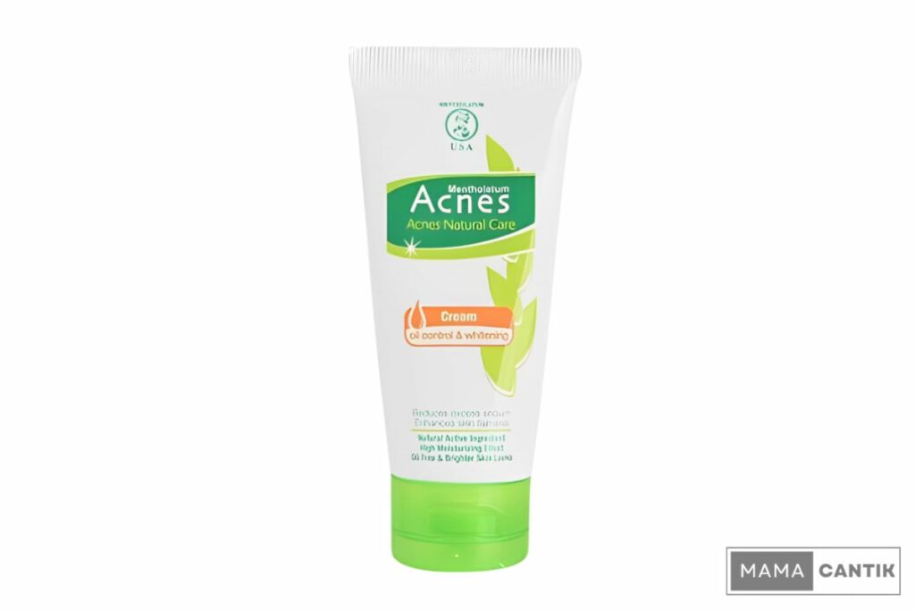 Acnes natural care oil control and whitening